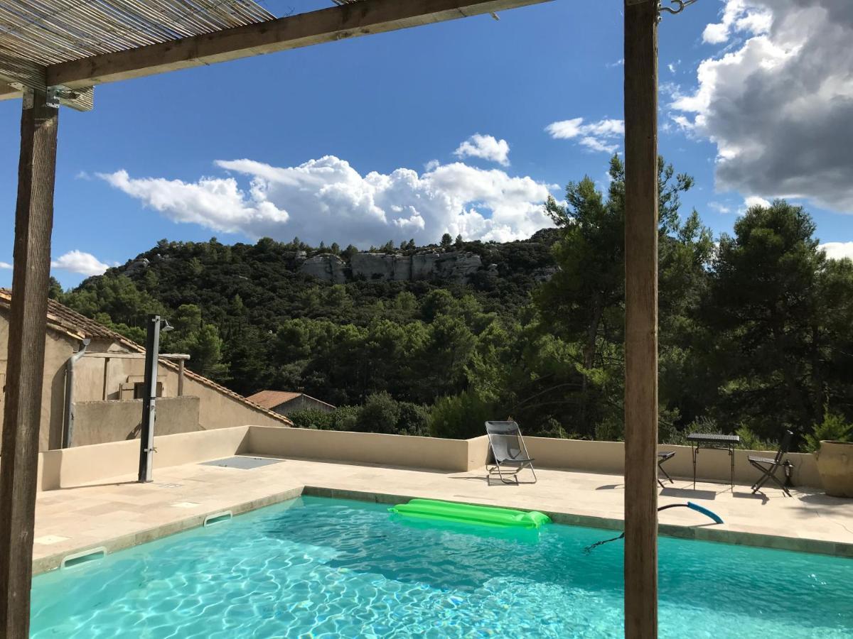 Mas De La Fadeto Bed and Breakfast Les Baux-de-Provence Eksteriør billede