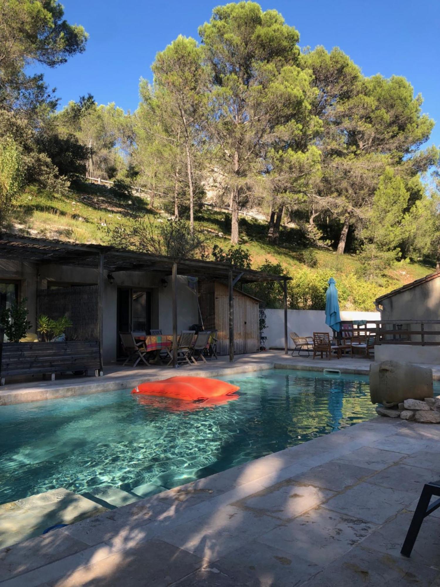 Mas De La Fadeto Bed and Breakfast Les Baux-de-Provence Eksteriør billede