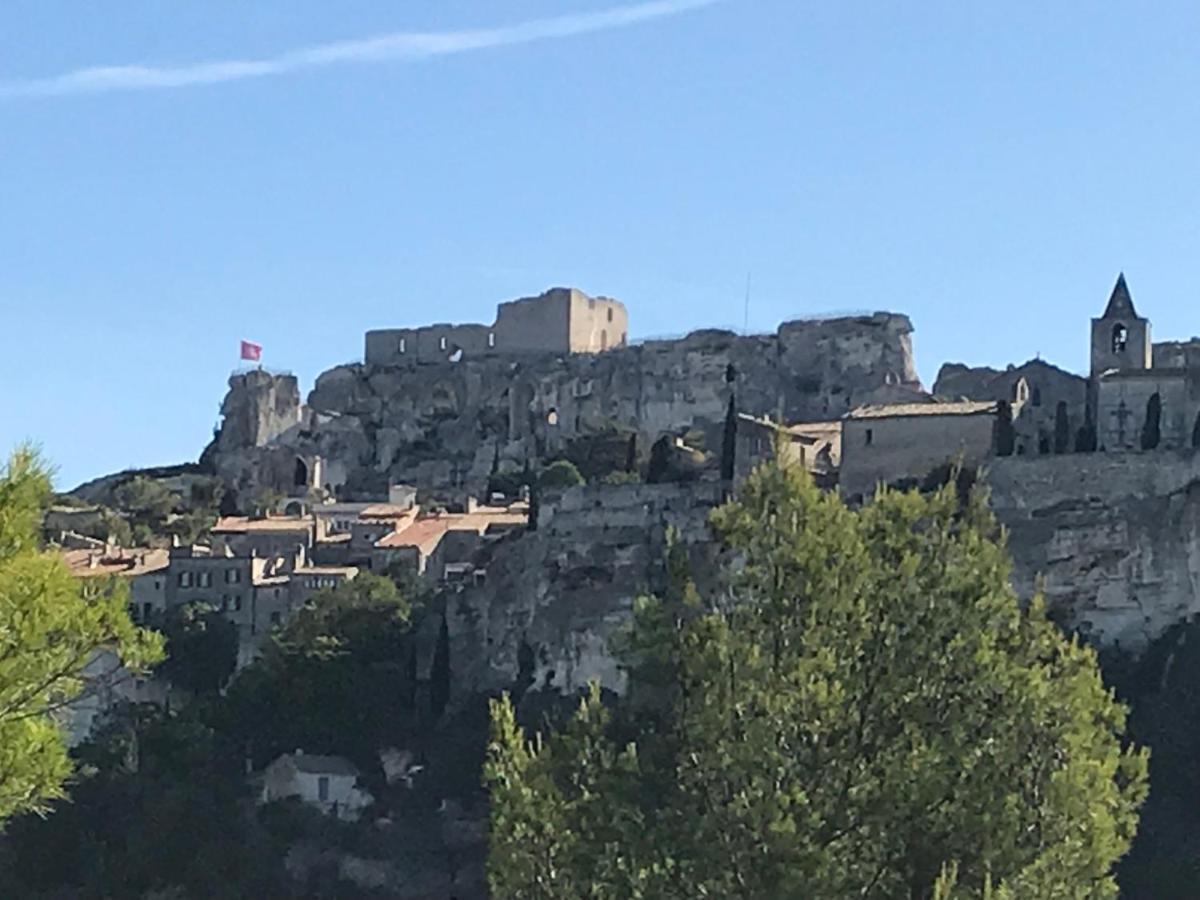Mas De La Fadeto Bed and Breakfast Les Baux-de-Provence Eksteriør billede